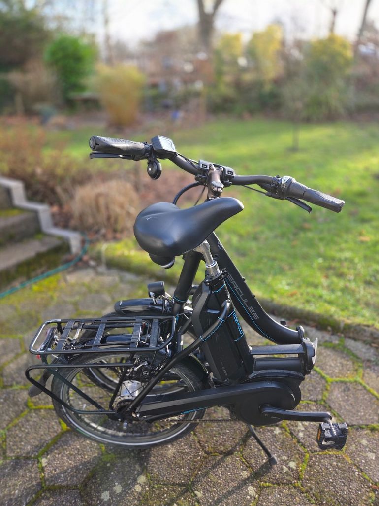 Used Hercules Rob Fold F7 2018 Urban, Black — image 5 of 6