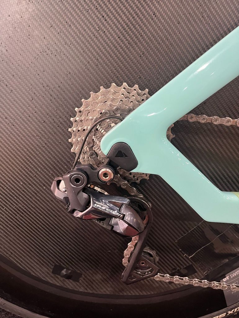 Canyon Speedmax CF 8 Di2 2024 2024 Road & Gravel d'occasion — image 5 sur 7