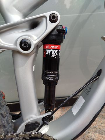 Używany Trek Fuel EX 8 29 2017 2017 Mountainbike — zdjęcie 4 z 10