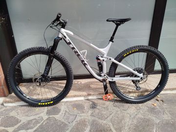 Używany Trek Fuel EX 8 29 2017 2017 Mountainbike — zdjęcie 9 z 10