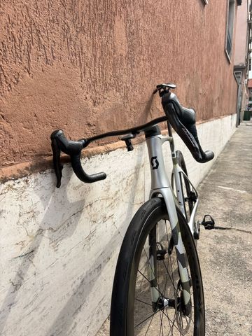 Used Scott Foil RC HMX Sram Force AXS powermeter 2023 Road & Gravel, Light Gray — image 4 of 7