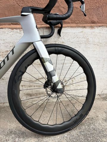 Used Scott Foil RC HMX Sram Force AXS powermeter 2023 Road & Gravel, Light Gray — image 5 of 7