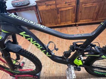 Used Knolly Warden Carbon 27, 5" (Gr. L) – DVO & Cane Creek 2017 Mountainbike, Black — image 3 of 10