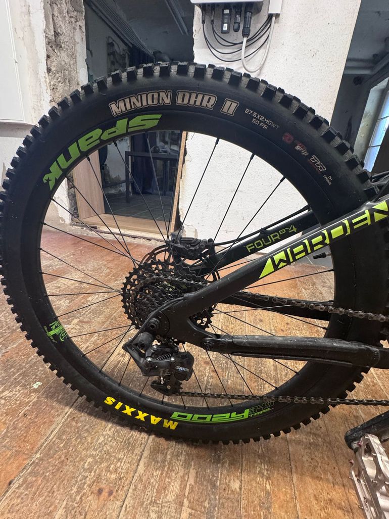 Used Knolly Warden Carbon 27, 5" (Gr. L) – DVO & Cane Creek 2017 Mountainbike, Black — image 4 of 10