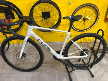 Brugt CUBE ATTAIN C:62, SLX 2025 2025 Road & Gravel — billede 6 af 6