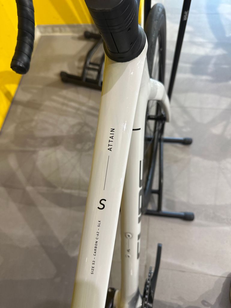 Brugt CUBE ATTAIN C:62, SLX 2025 2025 Road & Gravel — billede 5 af 6