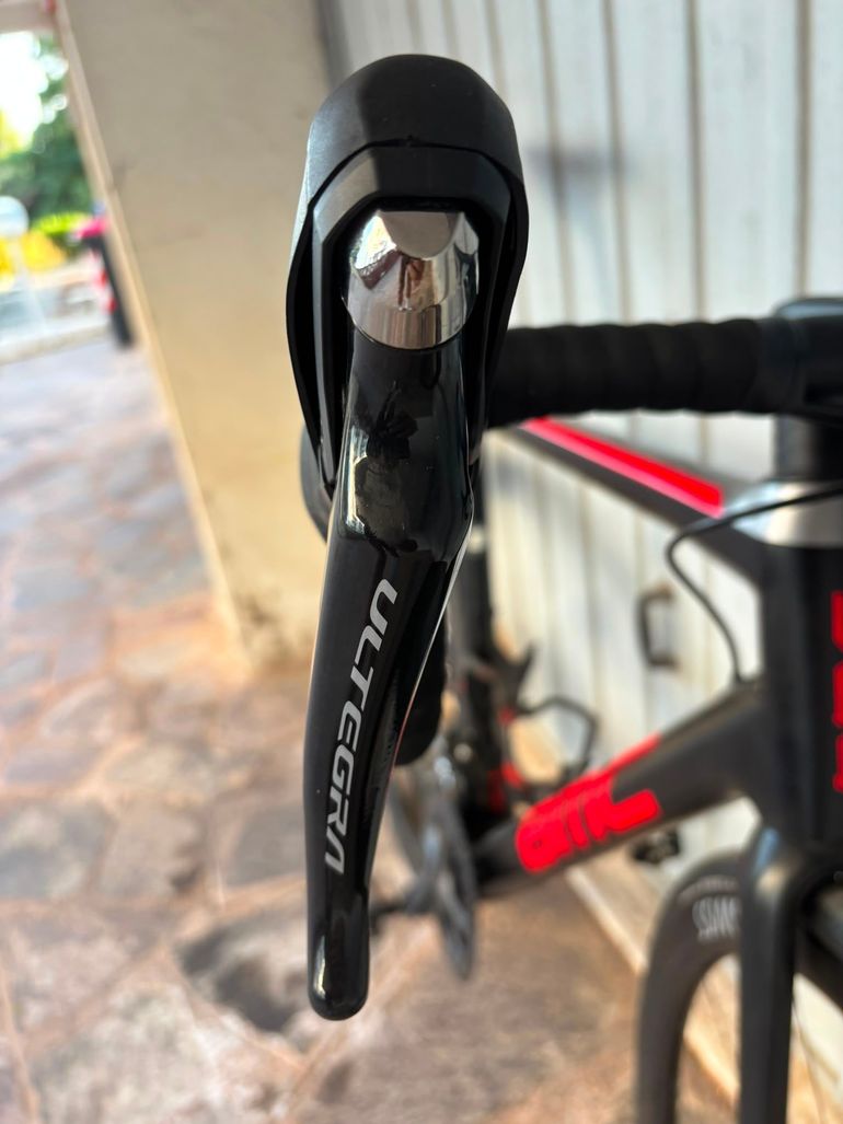Brugt BMC Teammachine SLR01 DISC FOUR 2019 2019 Road & Gravel — billede 4 af 8