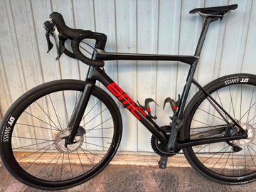 Brugt BMC Teammachine SLR01 DISC FOUR 2019 2019 Road & Gravel — billede 2 af 8