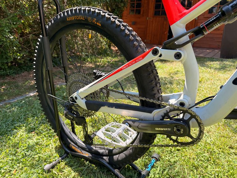 Used Canyon Neuron SRAM Apex 2022 Mountainbike, Light Gray — image 3 of 6
