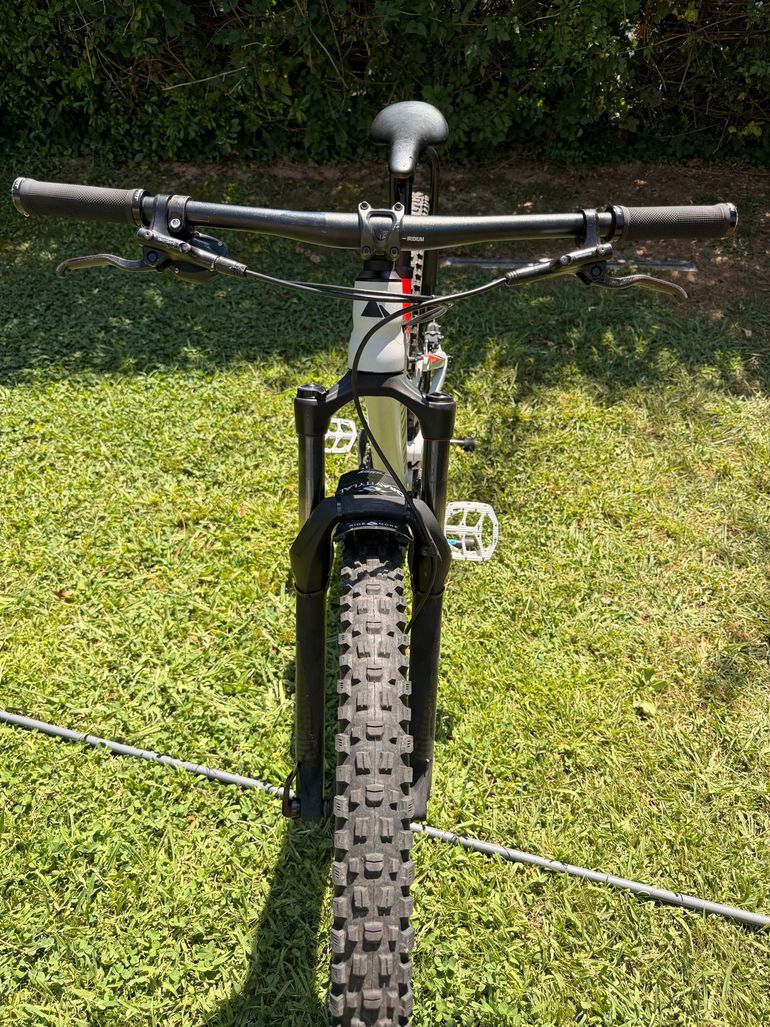 Used Canyon Neuron SRAM Apex 2022 Mountainbike, Light Gray — image 2 of 6