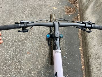 Tweedehands Orbea Alma Shimano Deore XT 2023 Mountainbike — afbeelding 7 van 9