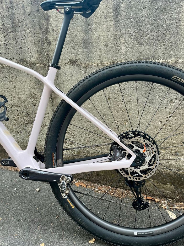 Tweedehands Orbea Alma Shimano Deore XT 2023 Mountainbike — afbeelding 8 van 9