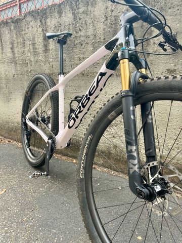 Tweedehands Orbea Alma Shimano Deore XT 2023 Mountainbike — afbeelding 5 van 9
