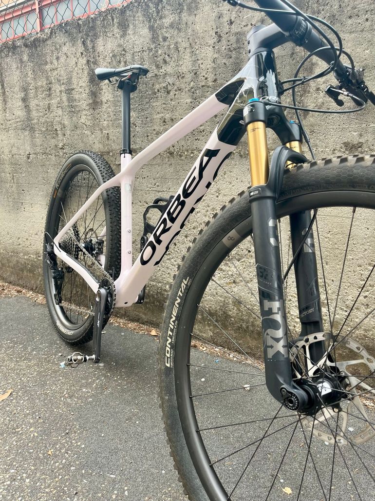 Tweedehands Orbea Alma Shimano Deore XT 2023 Mountainbike — afbeelding 5 van 9