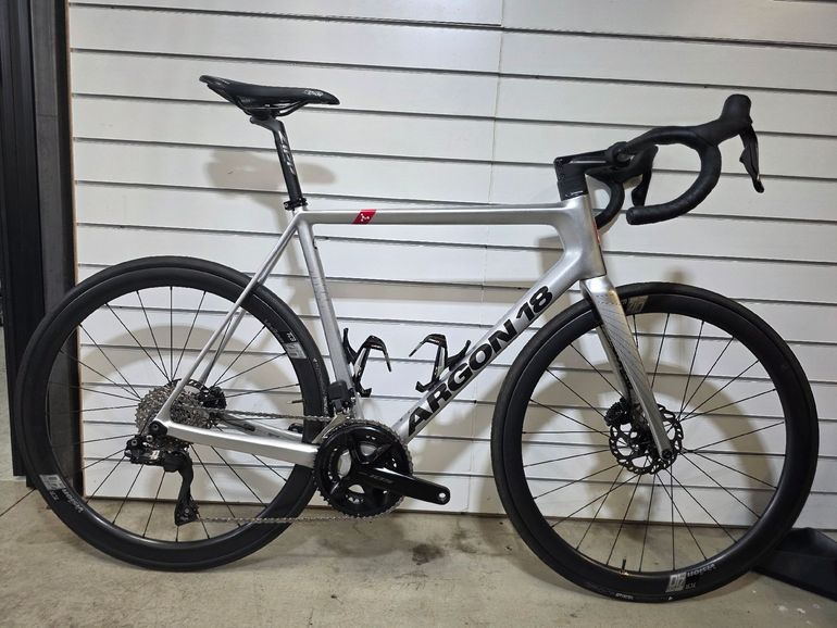 Used Argon 18 Gallium Shimano 105 Di2 2024 Road & Gravel, Light Gray — image 2 of 9