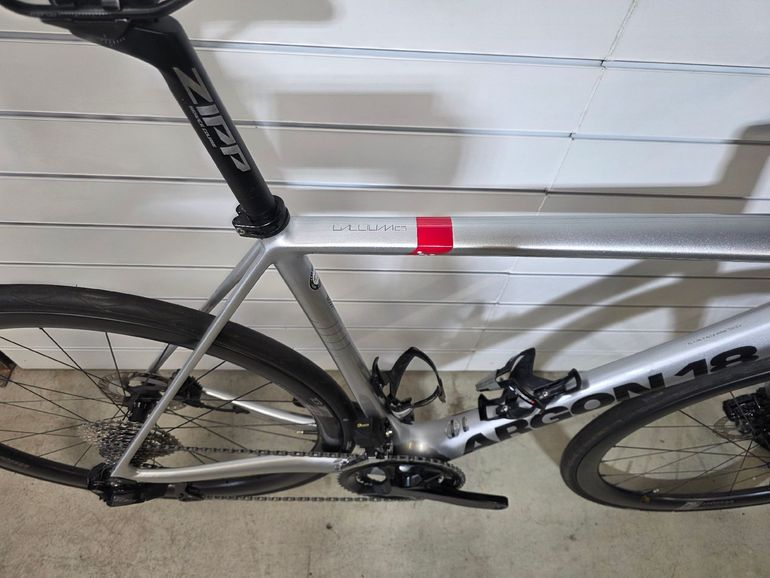 Used Argon 18 Gallium Shimano 105 Di2 2024 Road & Gravel, Light Gray — image 4 of 9