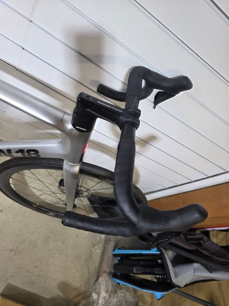 Used Argon 18 Gallium Shimano 105 Di2 2024 Road & Gravel, Light Gray — image 5 of 9