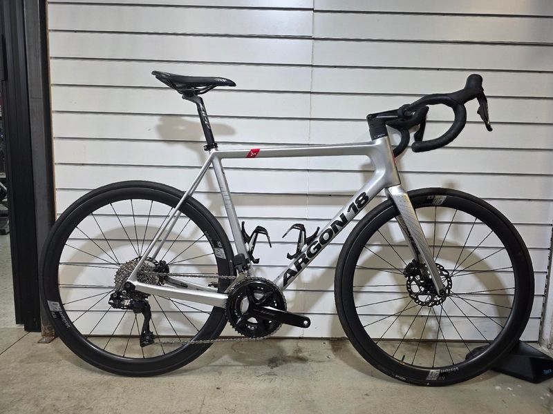 Argon 18 Gallium Shimano 105 Di2 2024 Road & Gravel usato