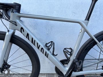 Używany Canyon Ultimate CF SL 7 Disc 2022 2022 Road & Gravel — zdjęcie 18 z 26