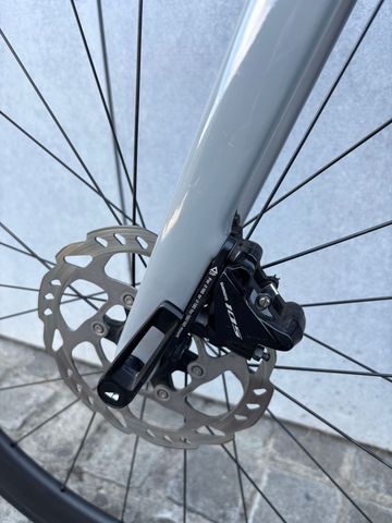 Używany Canyon Ultimate CF SL 7 Disc 2022 2022 Road & Gravel — zdjęcie 21 z 26