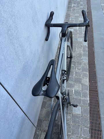 Używany Canyon Ultimate CF SL 7 Disc 2022 2022 Road & Gravel — zdjęcie 12 z 26