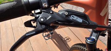 Used Specialized Epic EVO Expert 2022 2022 Mountainbike, Orange, 29 — image 8 of 23