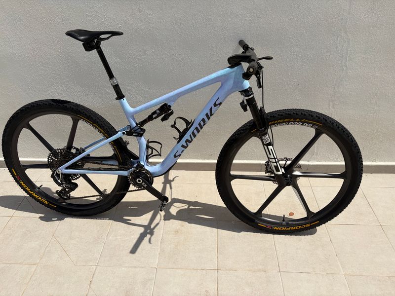 Used Specialized S-Works Epic 8 - SRAM XX AXS, RockShox Ultimate Flight Attendant 2024 2024 MTB