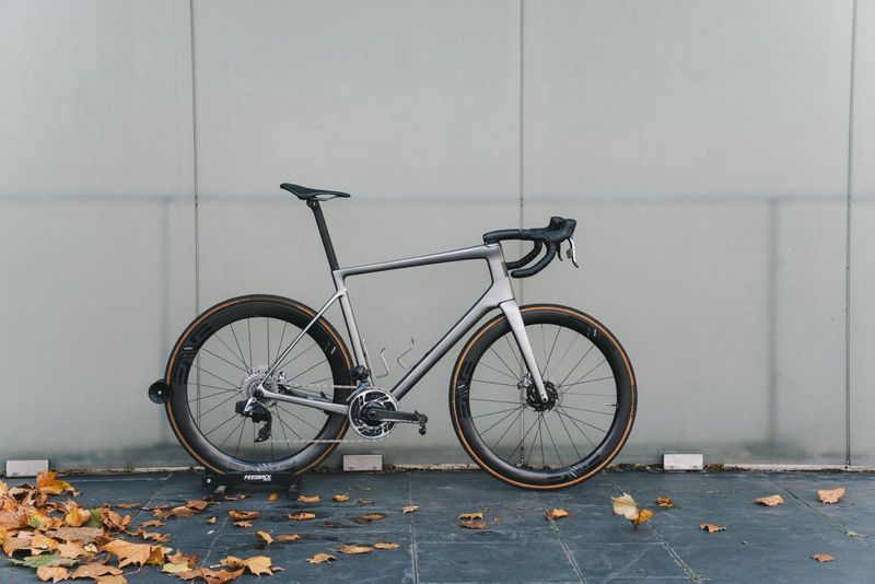 Used Enve Melee Pro / RED - 60 2023 Road & Gravel