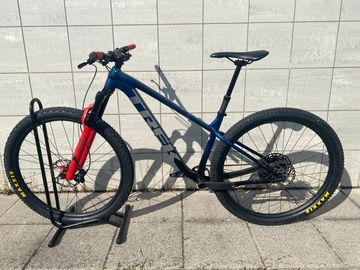 Brugt Trek Roscoe 8 Custom 2025 2025 Mountainbike — billede 3 af 6