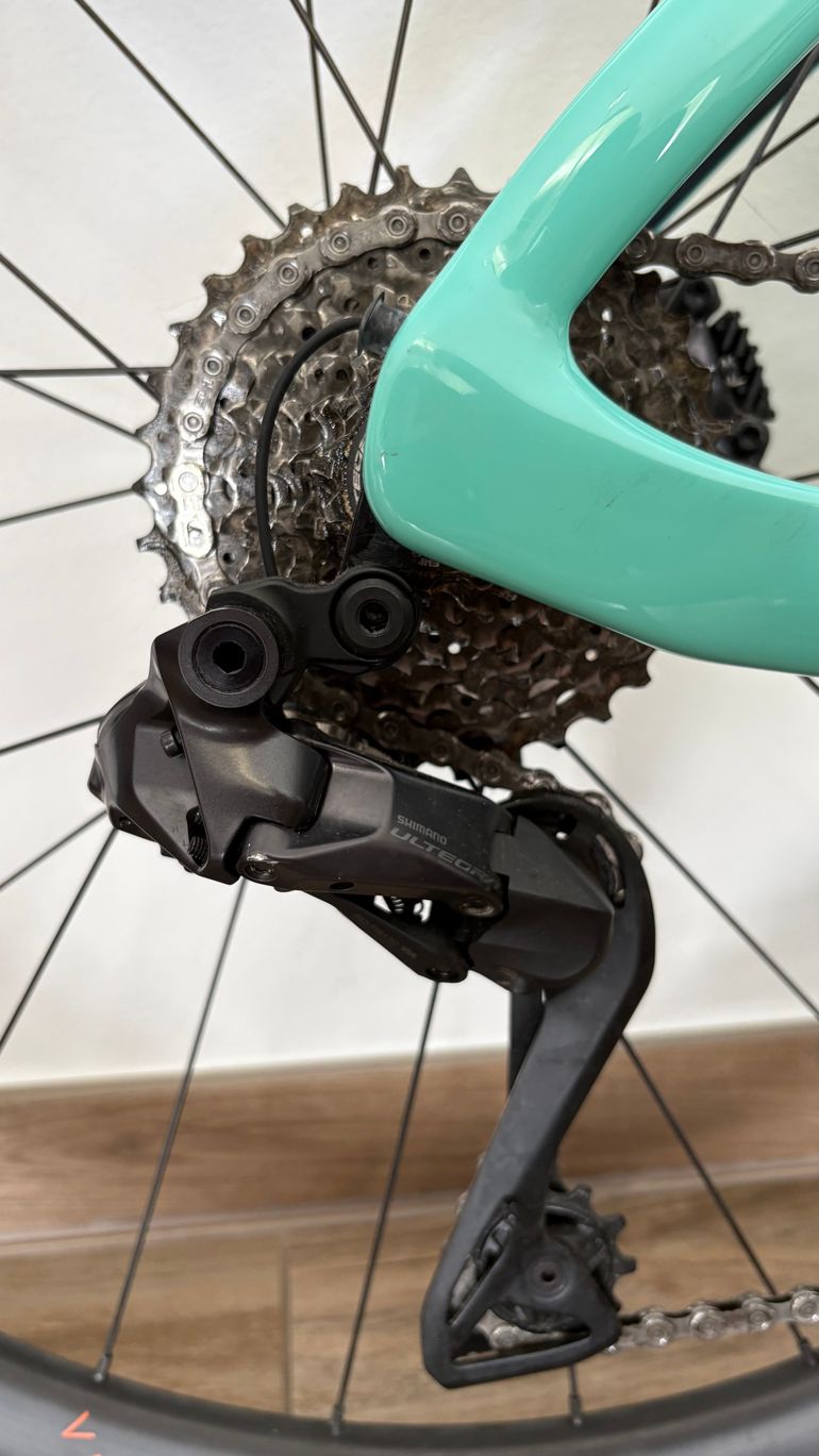 Brugt Bianchi Oltre Comp Ultegra Di2 2024 2024 Road & Gravel — billede 5 af 18