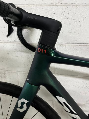 Used Scott Addict 20 2022 2022 Road & Gravel, Green — image 3 of 12