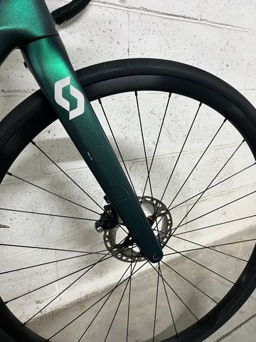 Used Scott Addict 20 2022 2022 Road & Gravel, Green — image 6 of 12