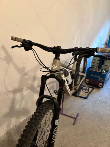 Brugt Norco Sight A3 Shimano 29 2023 2023 Mountainbike — billede 2 af 4