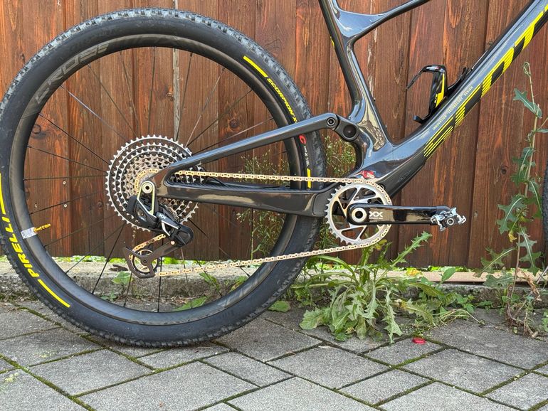 Gebrauchtes Scott Spark 900 EVO 2025 2025 Mountainbike, Schwarz — Bild 2 von 7