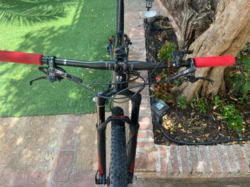 Gebrauchtes Trek Procaliber 9.8 SL 2018 2018 Mountainbike, Schwarz, 27.5, 29 — Bild 4 von 11