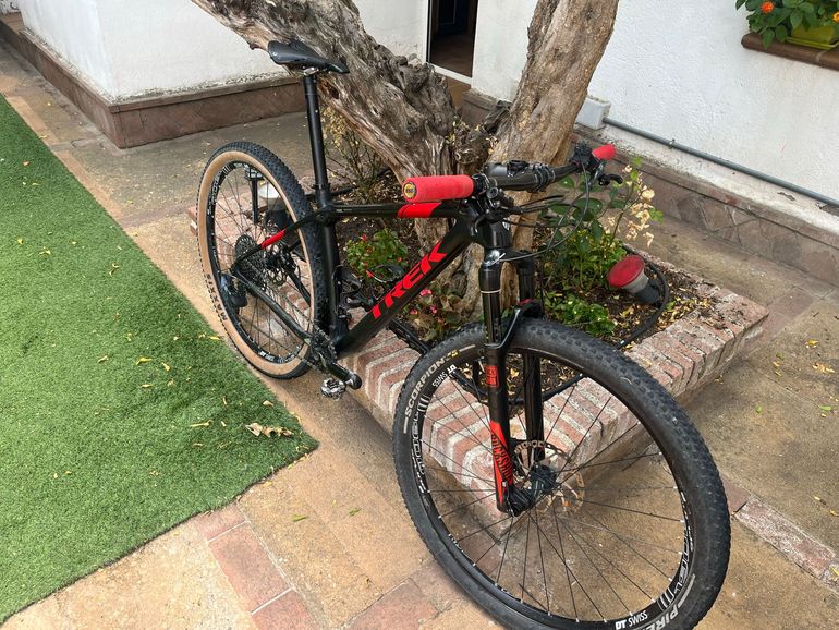 Gebrauchtes Trek Procaliber 9.8 SL 2018 2018 Mountainbike, Schwarz, 27.5, 29 — Bild 7 von 11