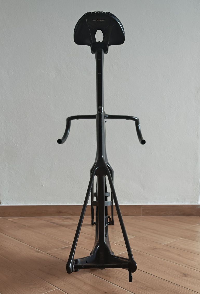 Used BMC Teammachine R 01 FOUR 2026 Frameset 2026 Road & Gravel, Black — image 5 of 7