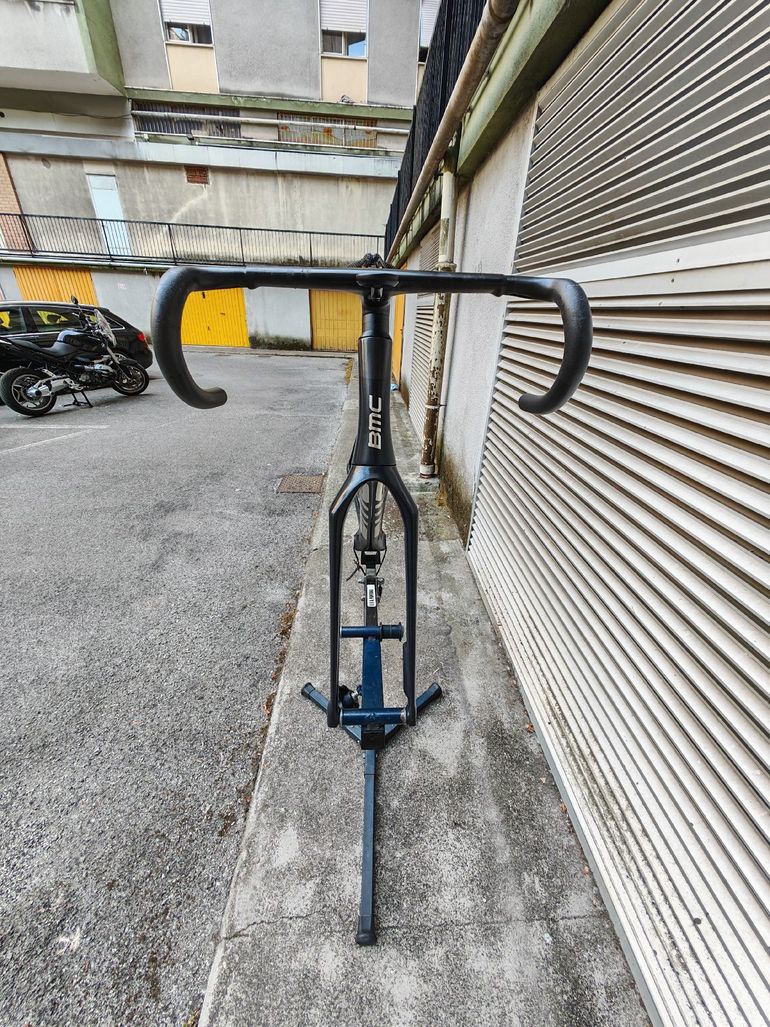 BMC Teammachine R 01 FOUR 2026 Frameset 2026 Road & Gravel d'occasion — image 4 sur 4