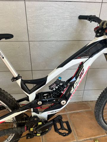 Gebrauchtes YT Industries Tues Shimano XTR 2010 Mountainbike, Schwarz — Bild 7 von 9