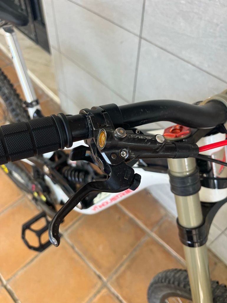 Gebrauchtes YT Industries Tues Shimano XTR 2010 Mountainbike, Schwarz — Bild 5 von 9
