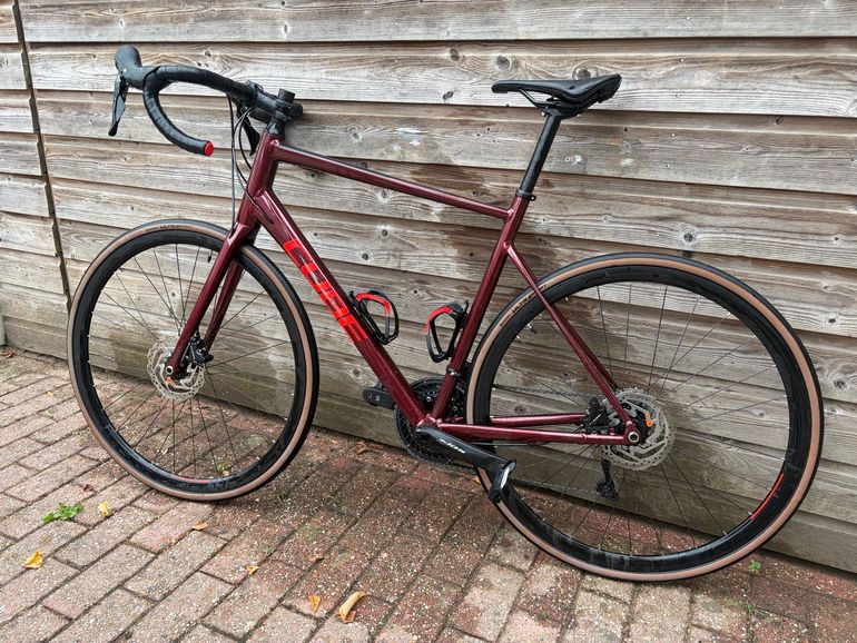 CUBE ATTAIN SLX 2023 2023 Road & Gravel usato, Rosso — immagine 2 di 13