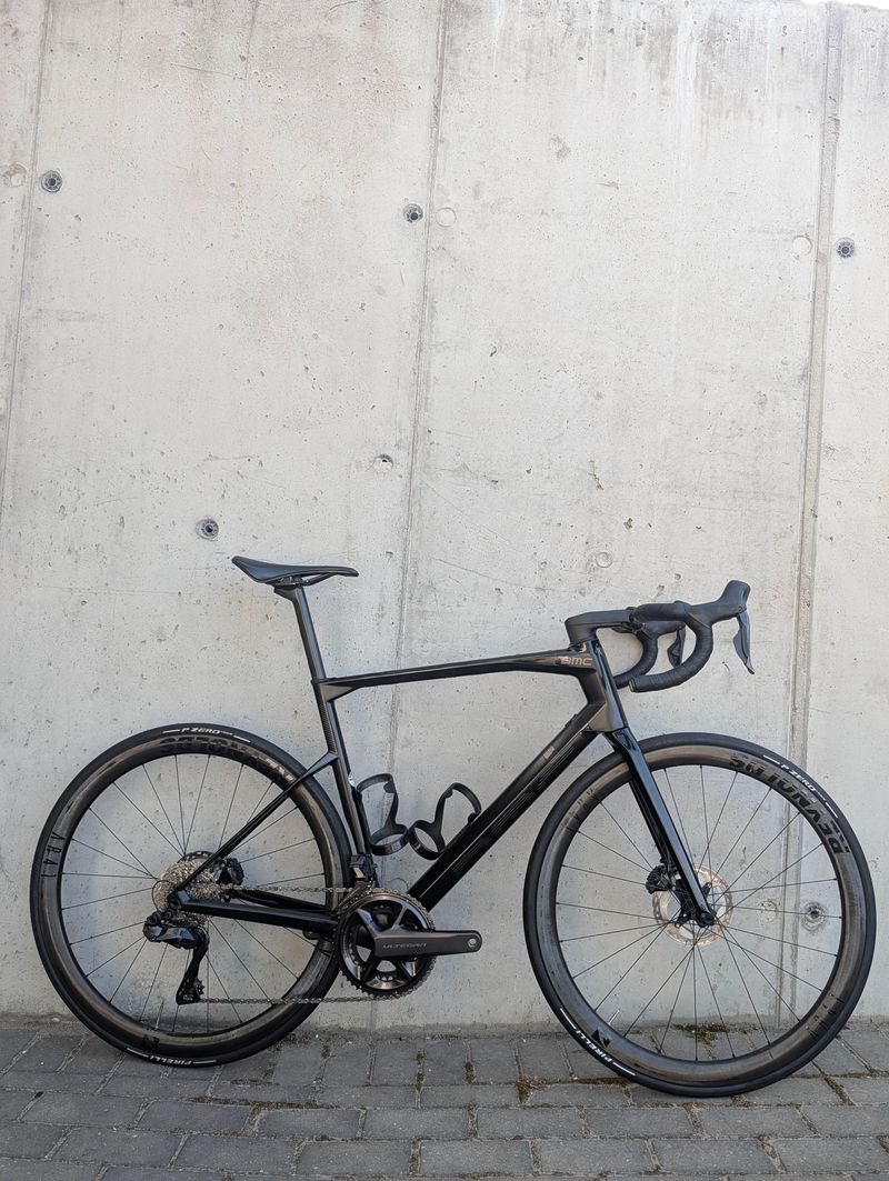 BMC Roadmachine 01 FIVE 2022 2022 Road & Gravel de segunda mano