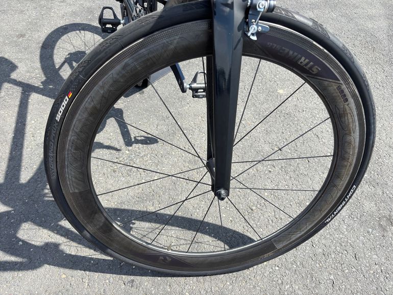 Canyon Aeroad CF SLX 8.0 2018 2018 Road & Gravel d'occasion — image 8 sur 15