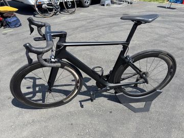 Canyon Aeroad CF SLX 8.0 2018 2018 Road & Gravel d'occasion — image 11 sur 15