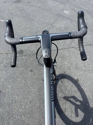 Canyon Aeroad CF SLX 8.0 2018 2018 Road & Gravel d'occasion — image 4 sur 15
