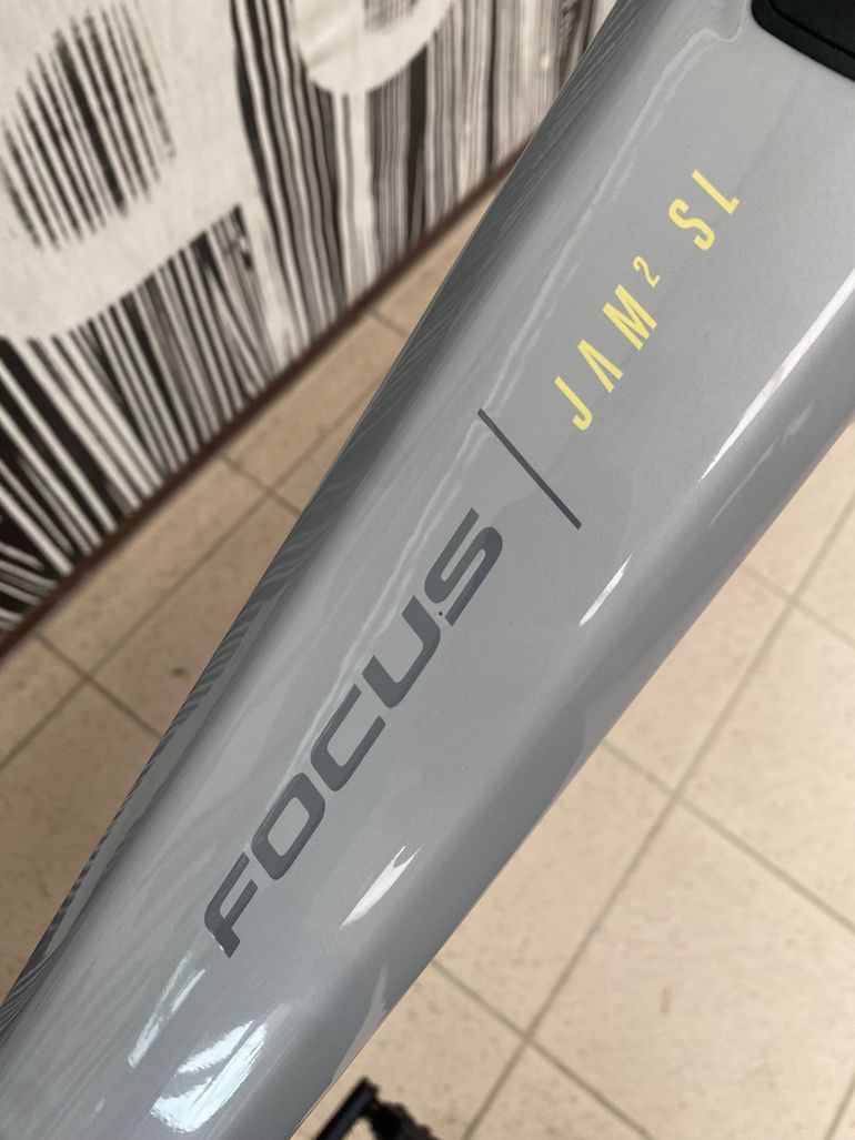 Used Focus JAM² SL 8.8 2023 2023 Mountainbike, Light Gray, 29 — image 6 of 10