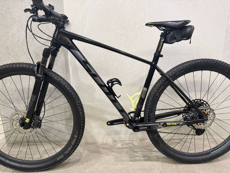 Used Scott Scale 970 2021 2021 Mountainbike, Black, 29 — image 2 of 8