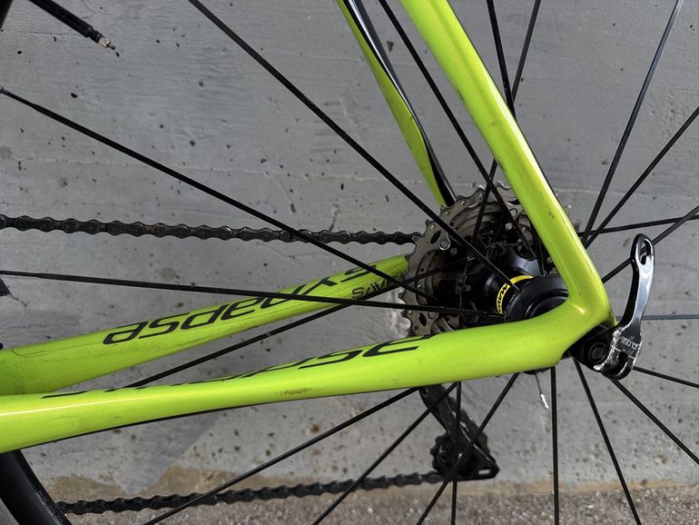 Used Cannondale Synapse Ultegra 2017 Road & Gravel, Green — image 3 of 11