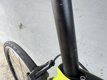 Used Cannondale Synapse Ultegra 2017 Road & Gravel, Green — image 6 of 11