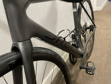 Orbea Orca Shimano 105 Di2 2024 Road & Gravel usato, Nero — immagine 2 di 4